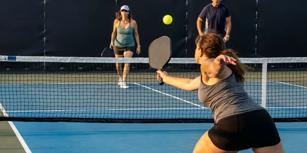 What is the Traditional Scoring System in Pickleball