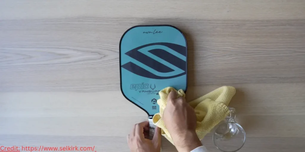 how to clean pickleball paddle