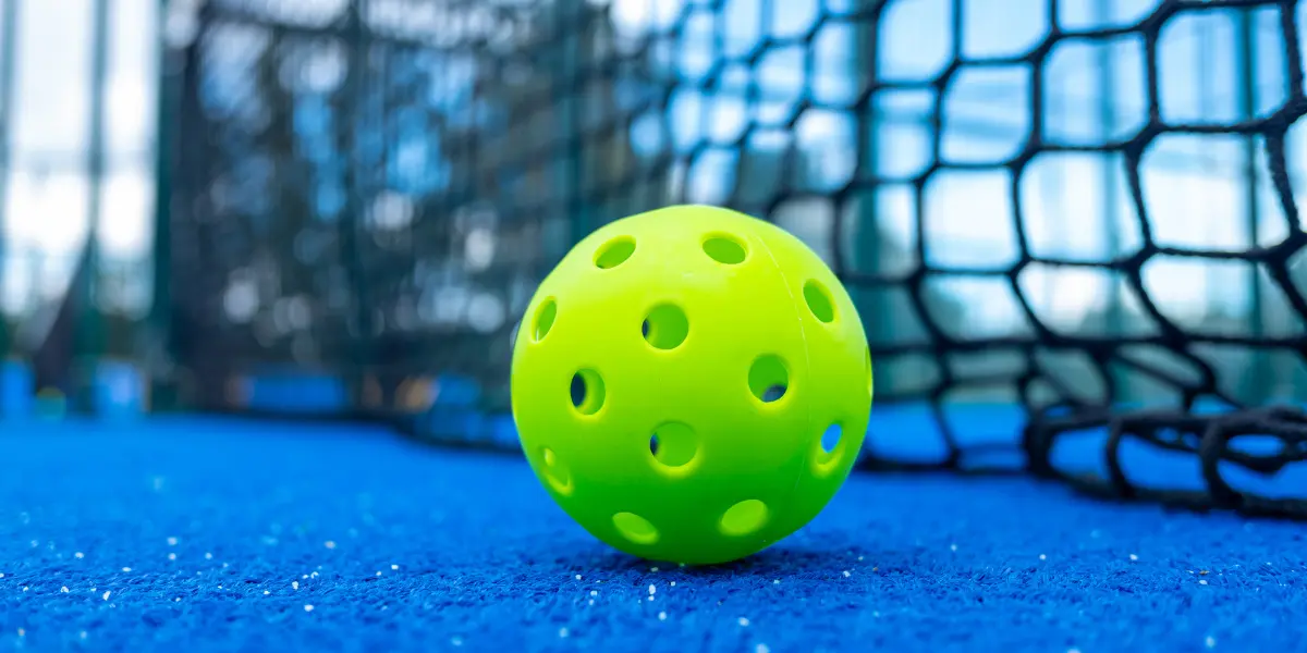 How Long Do Pickleballs Last
